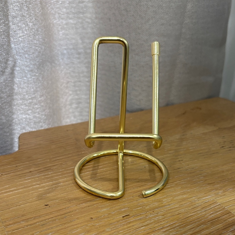 Elegant Gold Cell Phone Holder